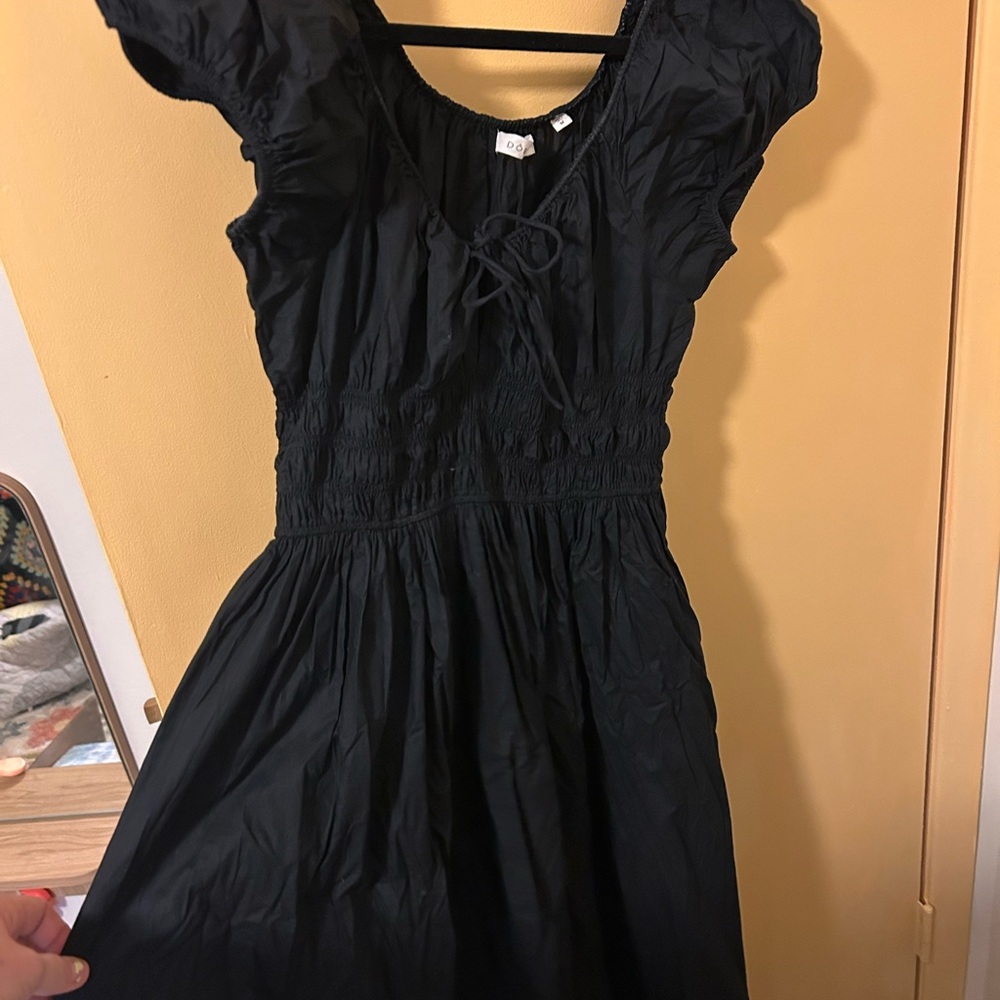 Doen Black Puff Sleeve Midi Dress